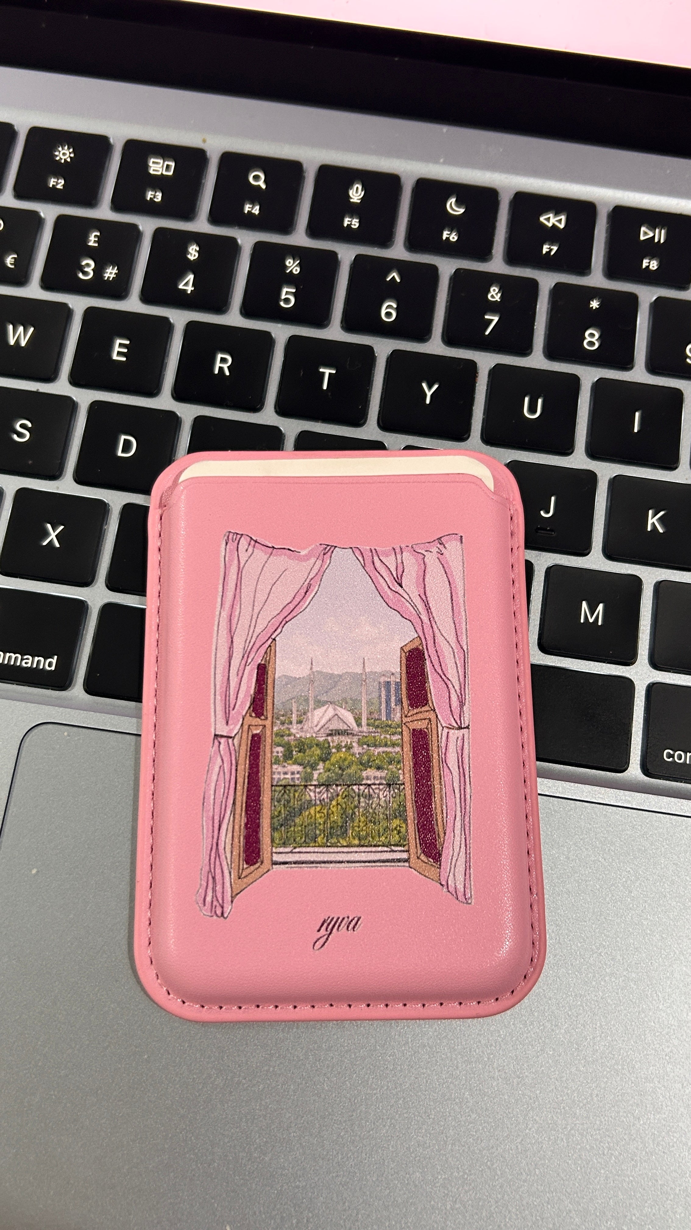 isb view cardholder