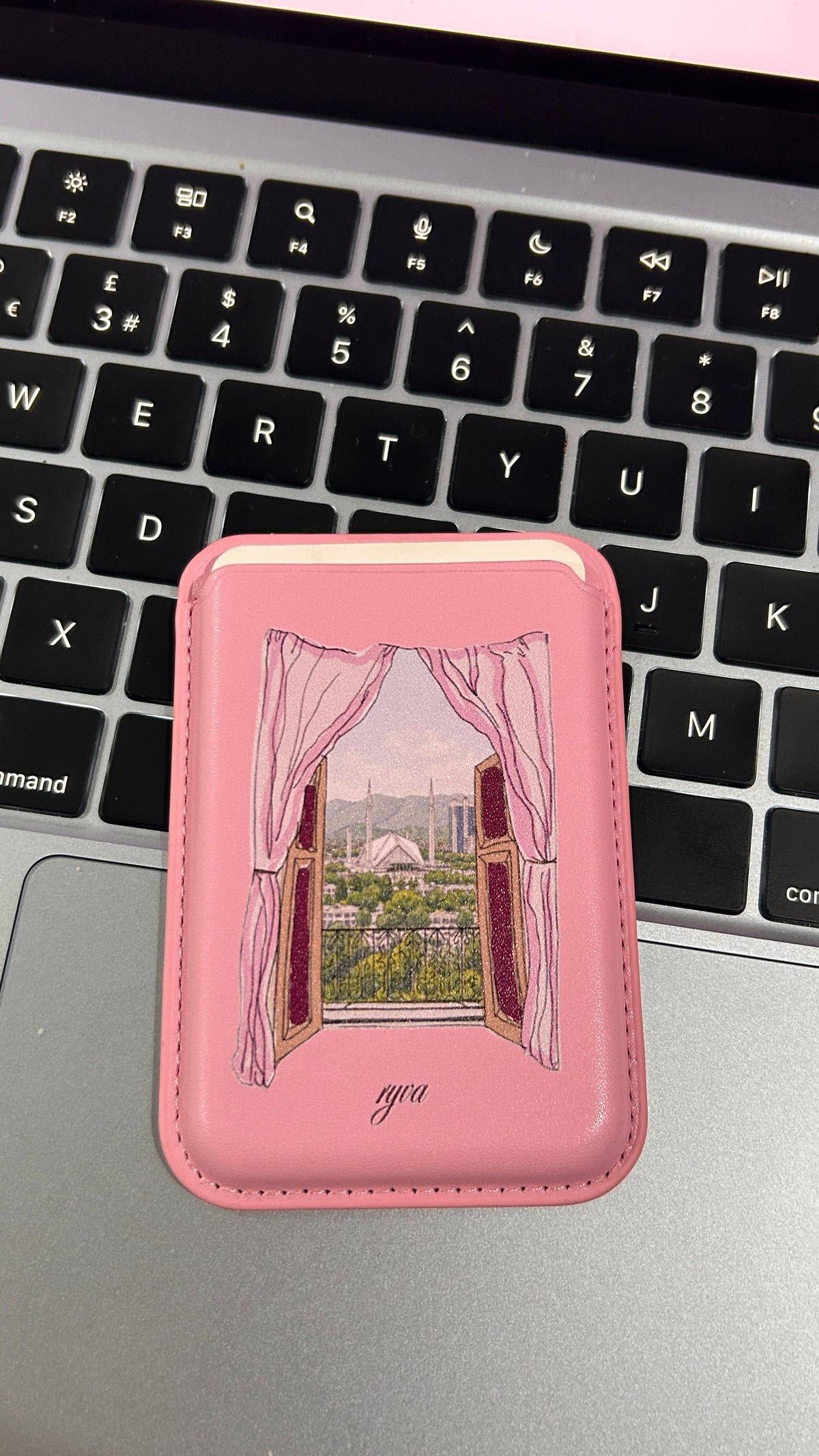 isb view cardholder